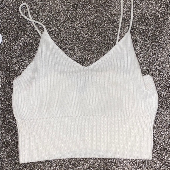 Forever 21 Tops - NWOT Forever 21 Sweater Tank!